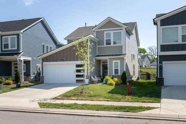 1200 Linn Cove Ct, Gallatin, TN 37066