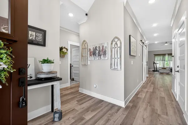155 Lakewood Cir, Smithville, TN 37166