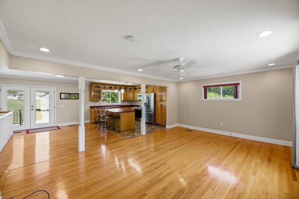 1012 Bennett Street, Sweetwater, TN 37874