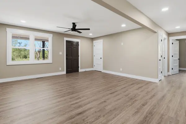 2525 Williamsport Pike, Columbia, TN 38401