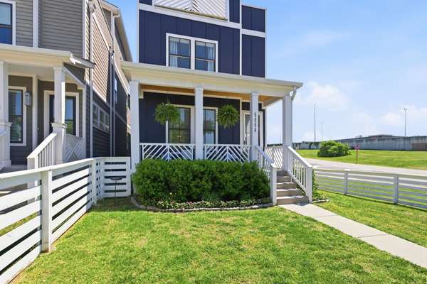 600A 45th Ave #N, Nashville, TN 37209