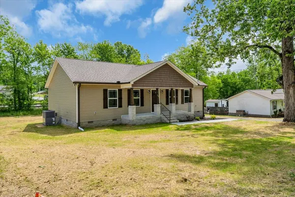 314 Spring St, Wartrace, TN 37183