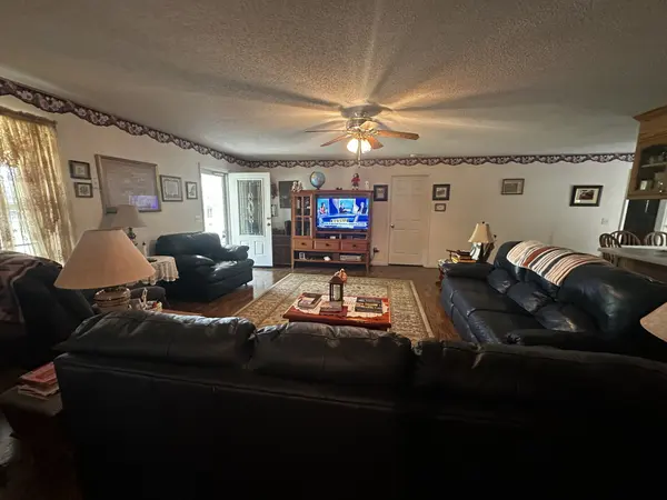91 Lambs Ferry Rd, Loretto, TN 38469
