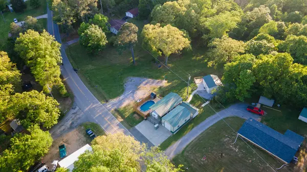 601 Pumpkin Ridge Rd, Dover, TN 37058