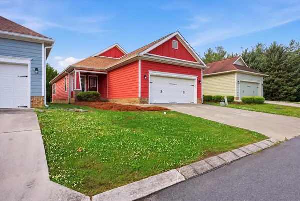 124 Fieldstone Commons, Rock Spring, GA 30739