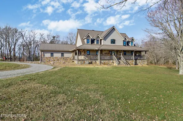 815 York Rd, Crossville, TN 38555