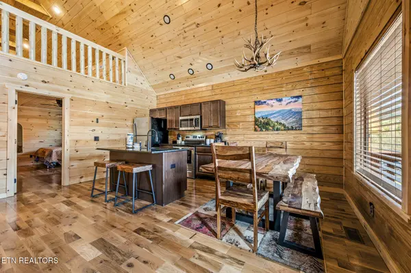 3618 Parkland Way, Gatlinburg, TN 37738