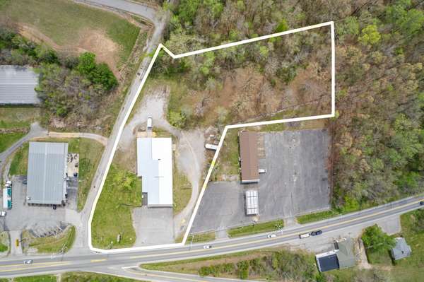 5128 Highway 100, Lyles, TN 37098