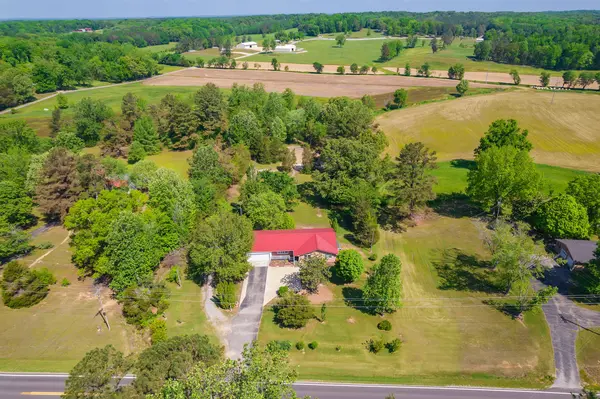 5280 Highway 100 #W, Decaturville, TN 38329
