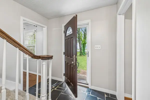 1305 Jewell Dr, Columbia, TN 38401