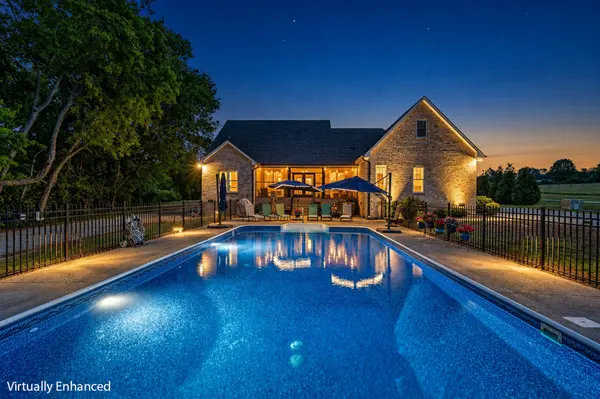923 Dobbins Pike, Gallatin, TN 37066
