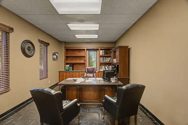 254 Commerce Ct, Hopkinsville, KY 42240