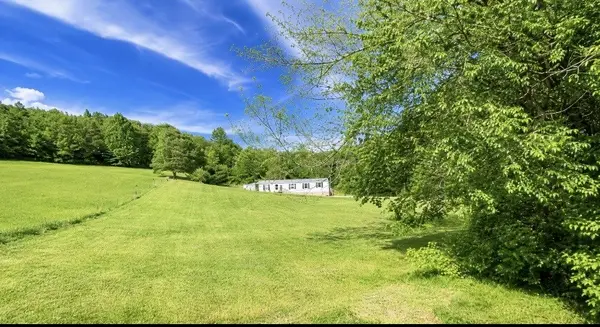 2450 W Leatherwood Rd, Cumberland Furnace, TN 37051