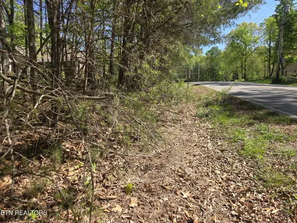 375 Rotherham Drive, Crossville, TN 38558