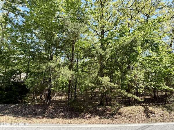142 Mariners Drive, Crossville, TN 38558