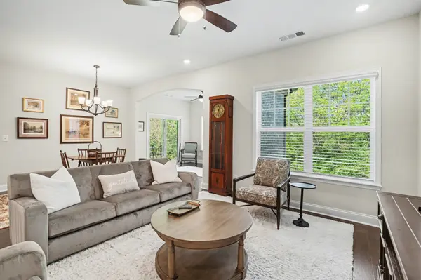 124 Owl Hollow Rd, Hendersonville, TN 37075