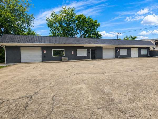 124 W Winchester St, Gallatin, TN 37066