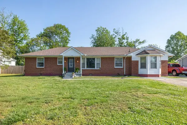 218 Admiral Cir, Lawrenceburg, TN 38464