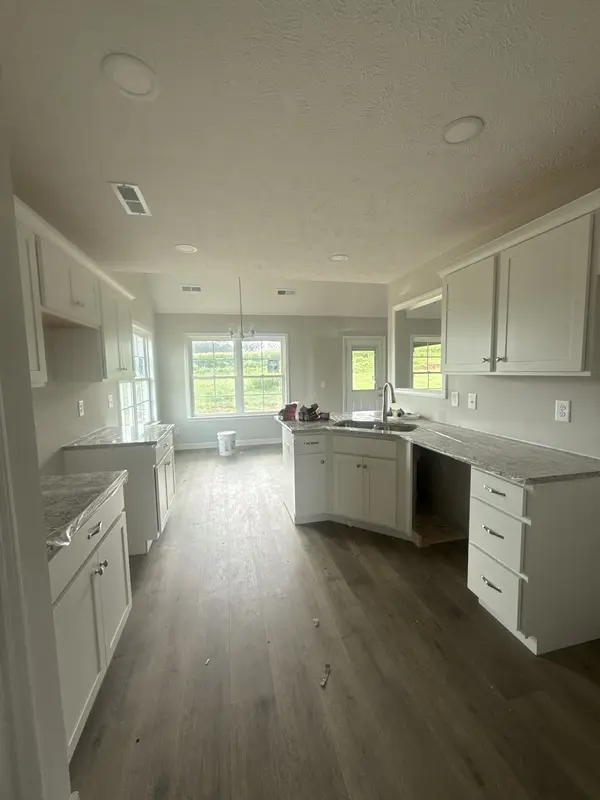 3180 Dusenburg Dr, Christiana, TN 37037