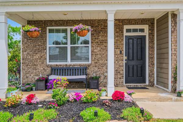 302 Ryan Rd, Chapel Hill, TN 37034