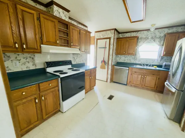 376 Red Top Rd, Indian Mound, TN 37079