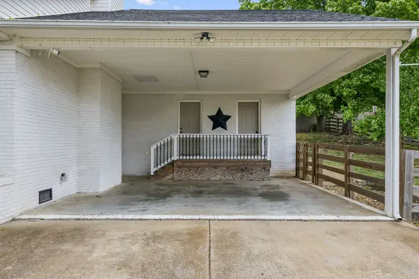 103 Edgewood Ave, Mount Pleasant, TN 38474