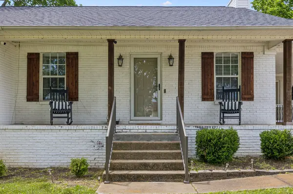 103 Edgewood Ave, Mount Pleasant, TN 38474