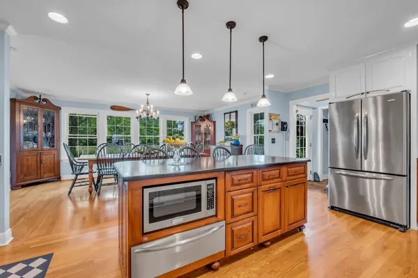 420 Rock Springs Rd, Castalian Springs, TN 37031