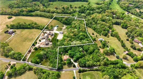 480 Mobley Rd, Clarksville, TN 37043