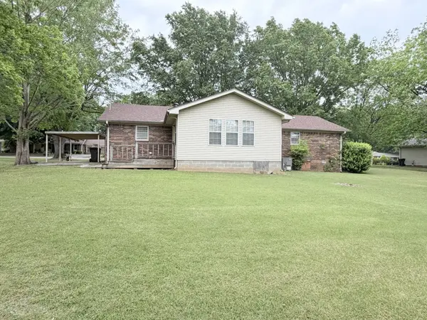 360 General Forrest Dr, Bruceton, TN 38317