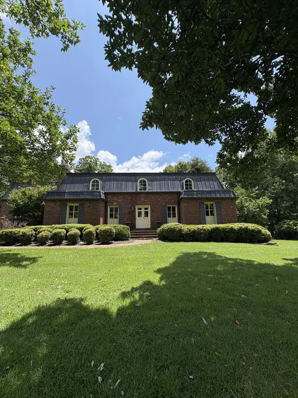 258 Old Humboldt Rd, Jackson, TN 38305