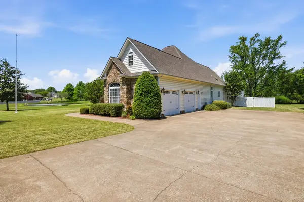 26455 Austin Whitt Rd, Ardmore, TN 38449
