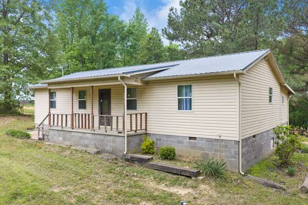 2827 Chapel Hill Rd, Mc Kenzie, TN 38201