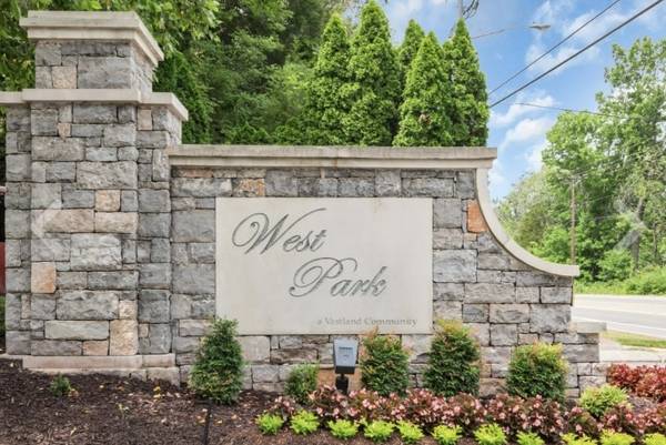 7277 Charlotte Pike #209, Nashville, TN 37209