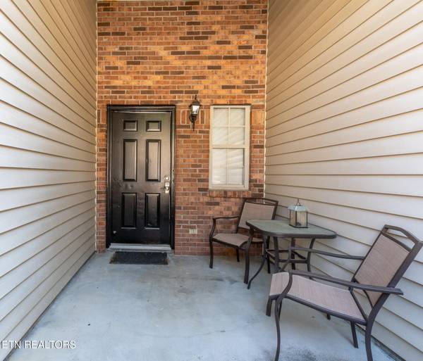 1307 Mountain Meadows Way, Sevierville, TN 37862