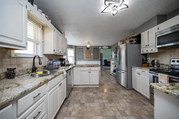 226 Summertrace Rd, Hohenwald, TN 38462