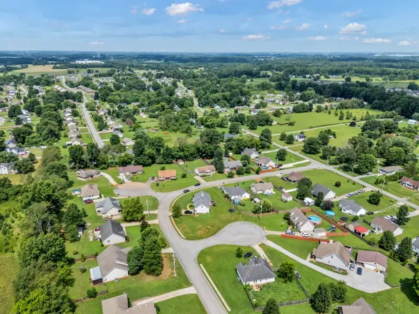 104 Buena Vista Dr, Portland, TN 37148