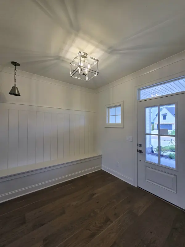 5544 Sinclair St, Murfreesboro, TN 37127