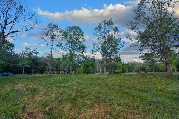 607 Monteagle Falls Rd, Monteagle, TN 37356