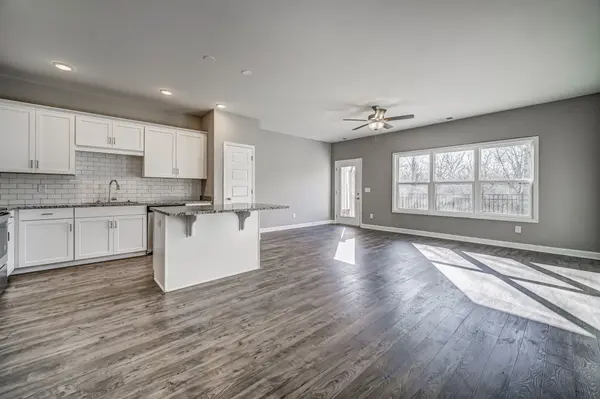 161 Rothwood PVT Drive, Hendersonville, TN 37075