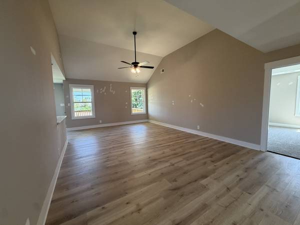 37 Echo Ridge, Oak Grove, KY 42262