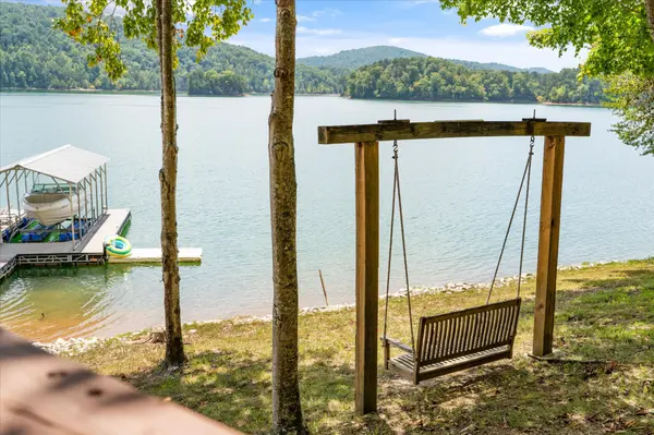 340 Parsons Shores Drive, Sharps Chapel, TN 37866