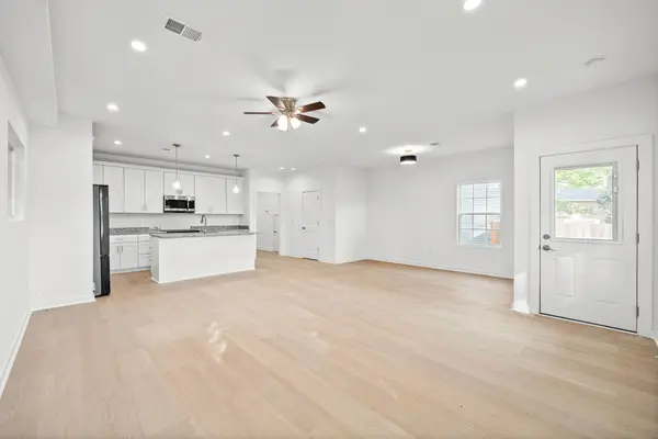 23 Sevier St, Clarksville, TN 37042