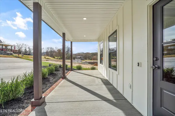106 S Front Street, Friendsville, TN 37737