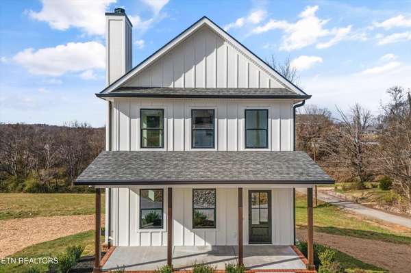 106 S Front Street, Friendsville, TN 37737