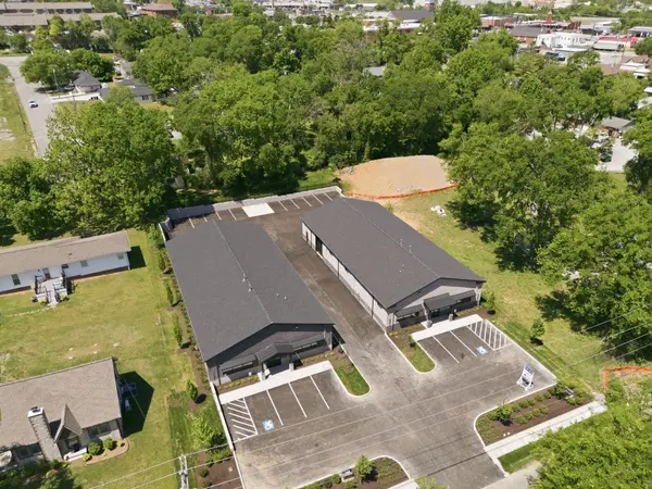 136 Shivel Dr, Hendersonville, TN 37075