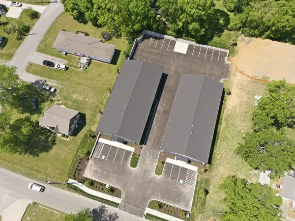 136 Shivel Dr, Hendersonville, TN 37075