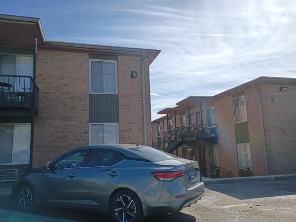 3600 Hillsboro Pike #D8, Nashville, TN 37215