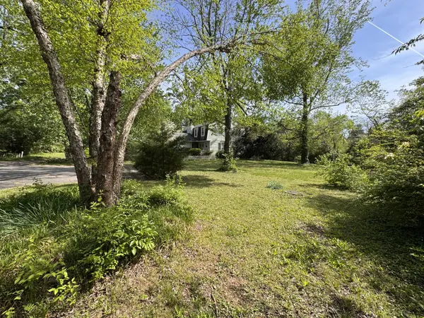 100 Bellevue Dr #W, Nashville, TN 37205