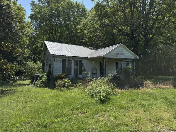 5312 Bluff Springs Rd, Mcminnville, TN 37110